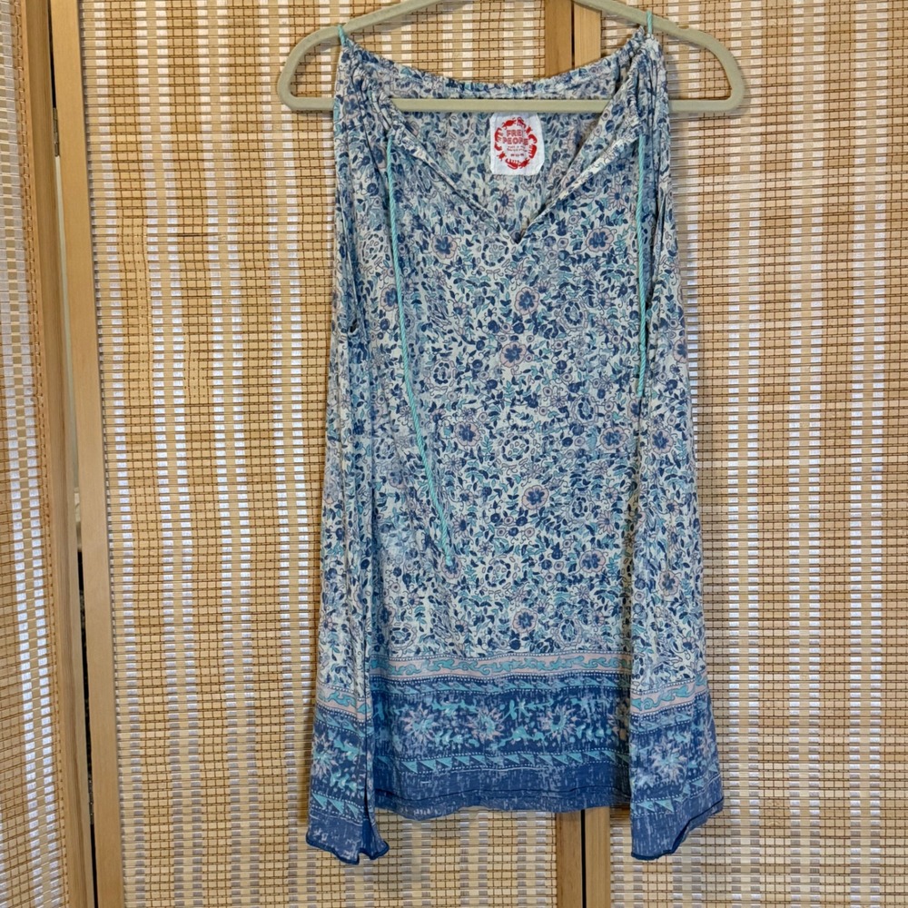 Free People Blue Floral Paisley Sleeveless Tunic Top Small Split V-Neck Tassels